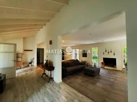 Casa 4 ambientes con 4 baños