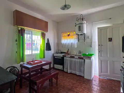 Los Quebrachos esquina Tapia 4900