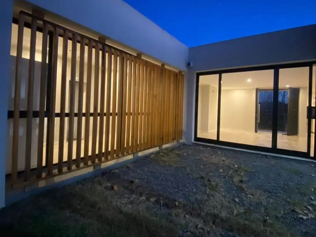 CASA EN VENTA 4 AMBIENTES EN HARAS DEL SUR II - Foto 18