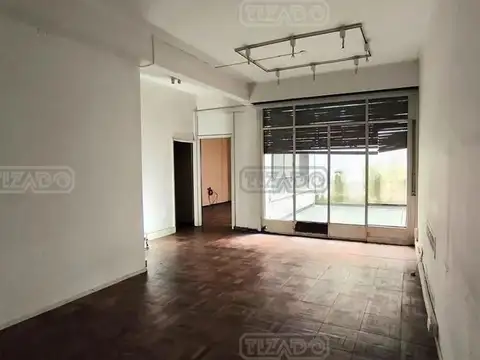 Oficina en Venta 80 años