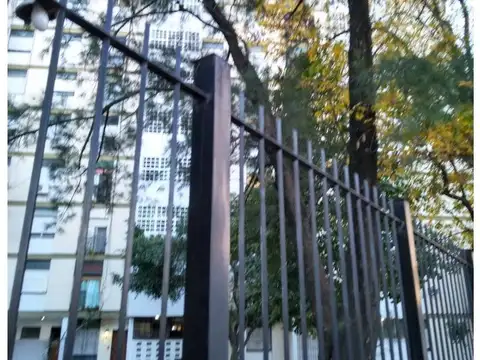 Depto.3 amb. en Torre D6 del complejo parquizado Mariano Mor