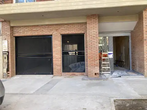 Yrigoyen, Hipolito Av. al 4200