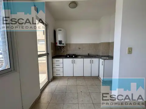 DEPARTAMENTO DE UN DORM CON BALCON EN VENTA SAN LORENZO