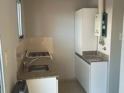 Montevideo 3400, Piso 04