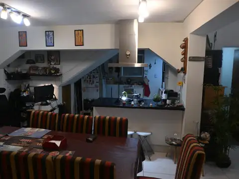 Departamento 4 ambientes con 3 baños