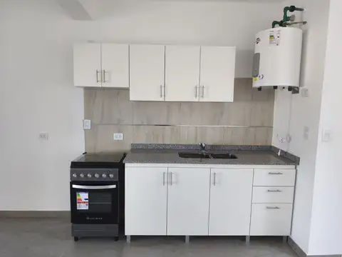 DEPARTAMENTO 1 AMBIENTE A ESTRENAR CON BALCON AL FRENTE, PARRILLA, COCHERA Y SIN EXPENSAS.