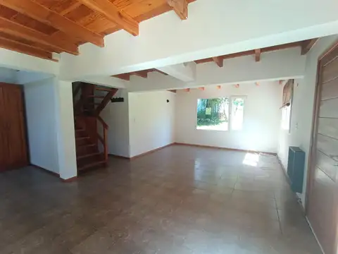 Depto Tipo Casa 3 ambientes con 1 baño