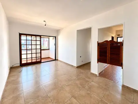 VENTA DEPARTAMENTO DE 3 AMBIENTES LUMINOSO