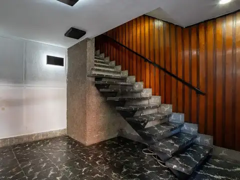 Depto Tipo Casa en Venta con 1 cocheras