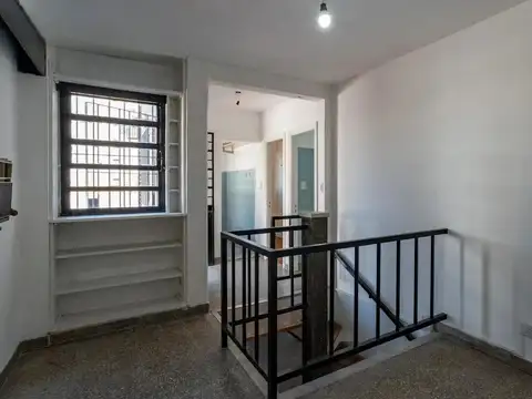 Depto Tipo Casa en Venta de 4 dormitorios