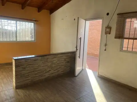 Casa en Alquiler en Roldan, $ 850.000