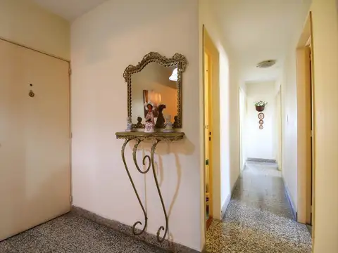 Departamento en Venta de 5 ambientes