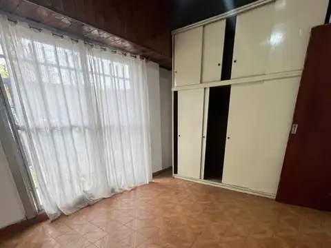 Depto Tipo Casa en Alquiler al Este