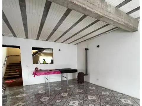 Casa 7 ambientes con 3 baños
