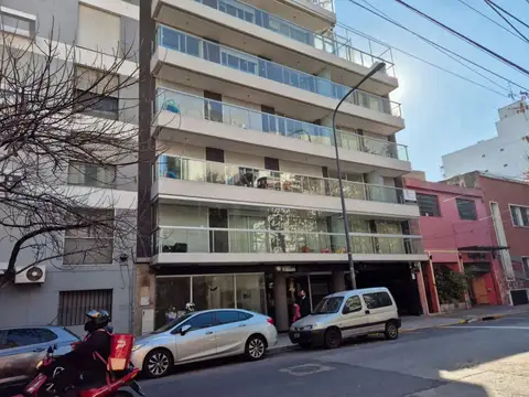 BALVANERA VENTA A ESTRENAR 4 AMBIENTES COCHERA Y AMENITIES