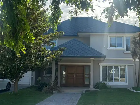 Casa en Venta en Neuquen, Confluencia