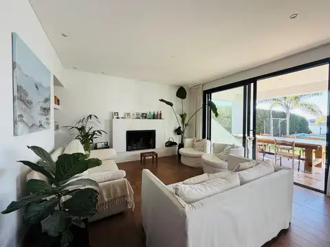 Casa  en Venta en San Marco, Villanueva, Tigre