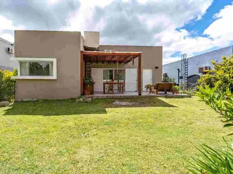 VENTA CASA 4 AMB BARRIO CERRADO LOS ARCES PILAR