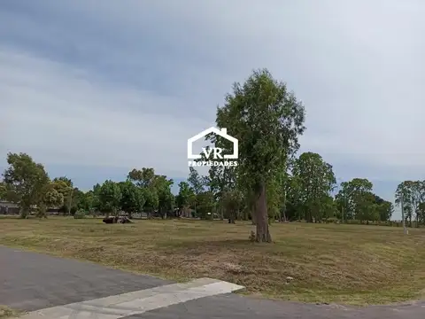 Barrio Parque Derqui,  Pte. Derqui, Pilar .