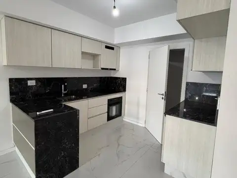 Venta de monoambiente al frente a metros de plaza los andres