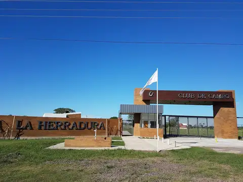 La Herradura, Club De Campo, Colonia Benítez