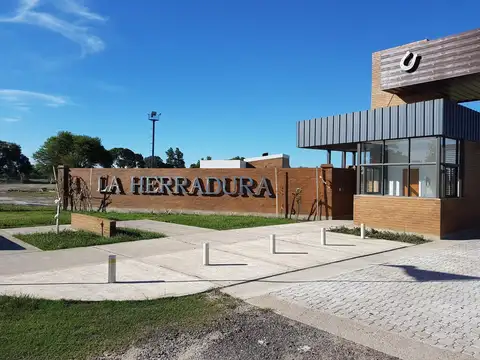 Terreno en Venta! B° La Herradura - Colonia Benitez
