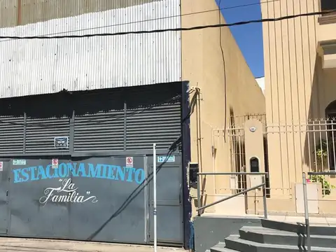 GALPÓN / DEPOSITO DE 660 M2 terreno propio La Boca