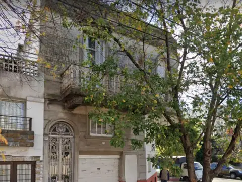 Depto Tipo Casa 2 ambientes con 1 baño