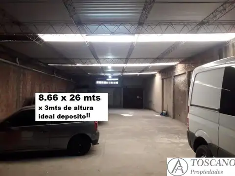 Galpon en Venta 8  mts Frente