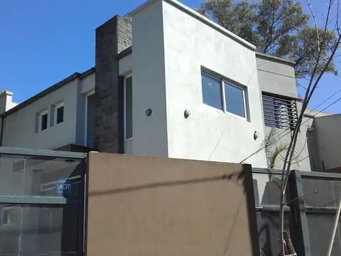 CASA VENTA LOMAS DE SAN ISIDRO HORQUETA