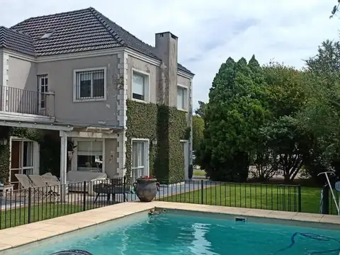 Casa en Venta en Cañuelas, USD 250.000