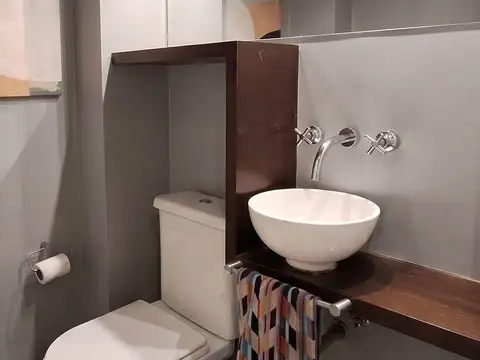 Departamento 5 ambientes con 2 baños