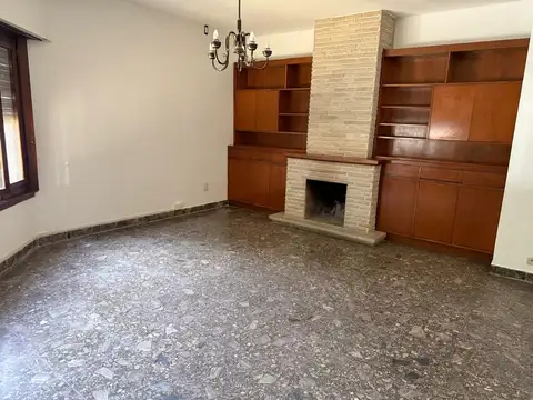 Casa en Alquiler de 3 dormitorios