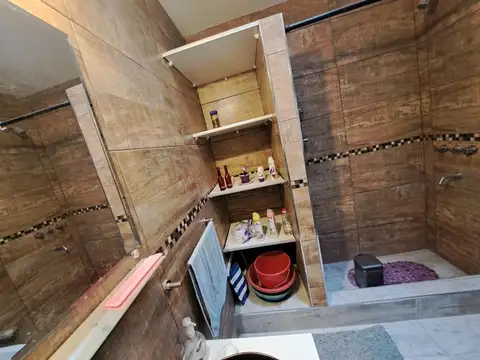 VENTA  DE CASA  3 AMBIENTES MERLO