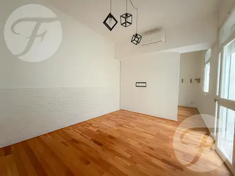 Depto Tipo Casa en Alquiler de 2 ambientes