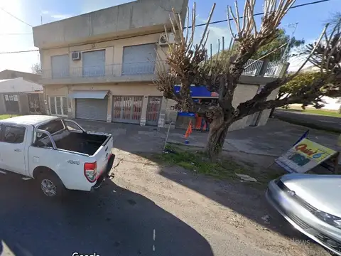 Amplio Local Comercial ZONA SUR
