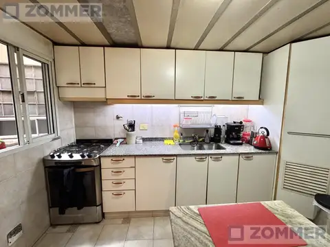ALQUILER OFICINA EN SEMIPISO PALERMO-  estilo Francés 5 ambientes en ochava