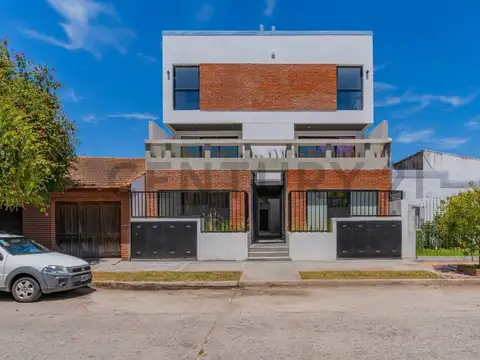 VENTA DEPARTAMENTO 3 AMBIENTES EN DUPLEX A ESTRENAR B.SAN JOSE
