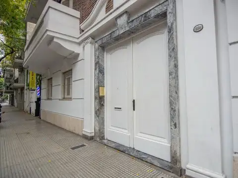 Ciudad De La Paz 1100, Piso 1