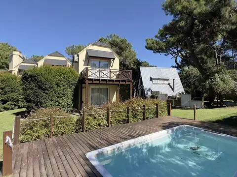 Cod 253 – Complejo sobre 4 lotes multifamiliares frente a Cariló.