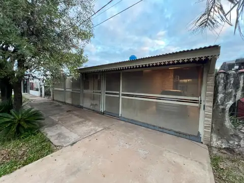 Fortin Loma Negra 2454 - casa 3 dormitorios - Amplia