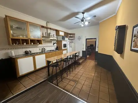 Retasada: 3 dormitorios, garage y terraza en Arroyito Río