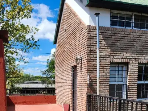 Casa en Alquiler al Este