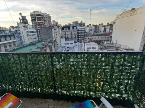 Adolfo Alsina 2000, Piso 8