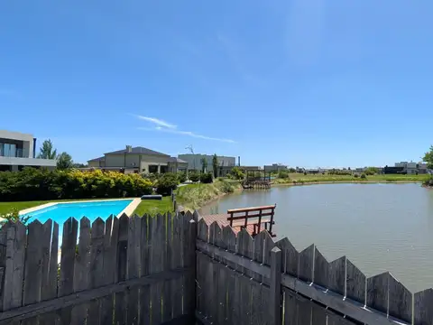 Casa en Country La Alameda Canning financiación