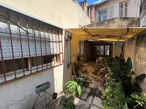 Depto Tipo Casa en Venta de 5 dormitorios