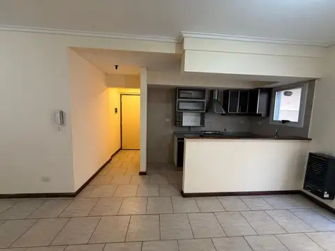 ALQUILER DPTO 2 AMB/ EN PLANTA BAJA CON AMPLIO PATIO LANÚS !