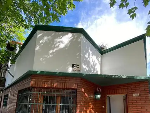 PH 3 ambientes a 2 cdas de la avenida.