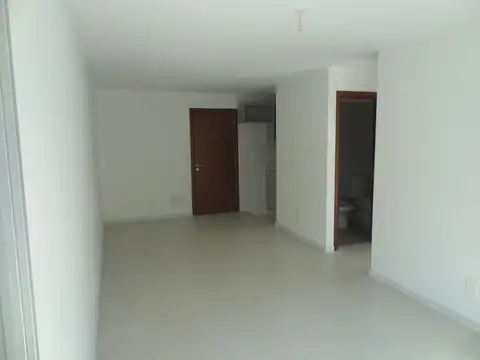 CALLE 19 (Comodoro Gorlero) 100