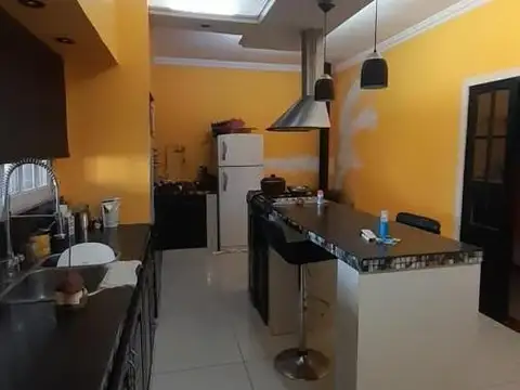 ¡EN VENTA QUINTA EN VIRREY DEL PINO!